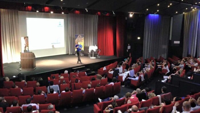 Ecole MLM - Emmanuel scene - Toulouse